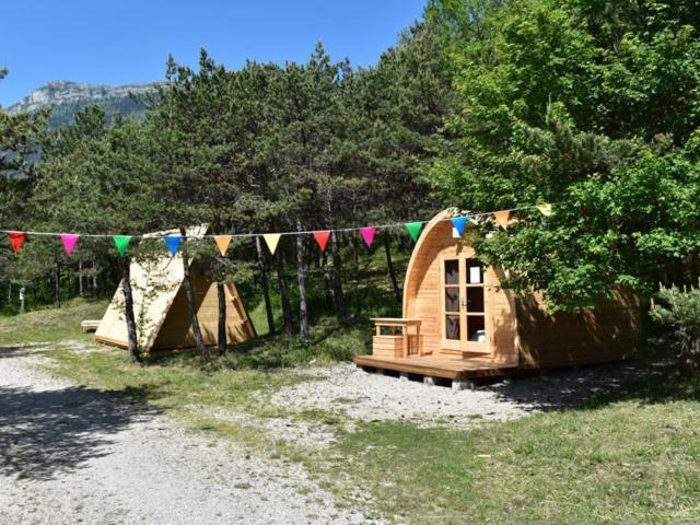 Camping La Chabannerie Hotell Saint-Martin-de-Clelles Exteriör bild